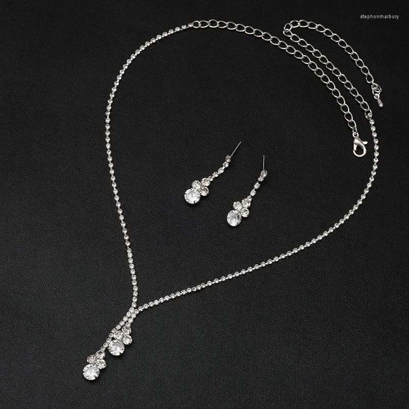 Ketting Oorbellen Set Bruid Sieraden Vol Strass Lassen Temperament Ingelegd Zirkoon Voor Vrouwen Eenvoudige Huwelijkscadeau