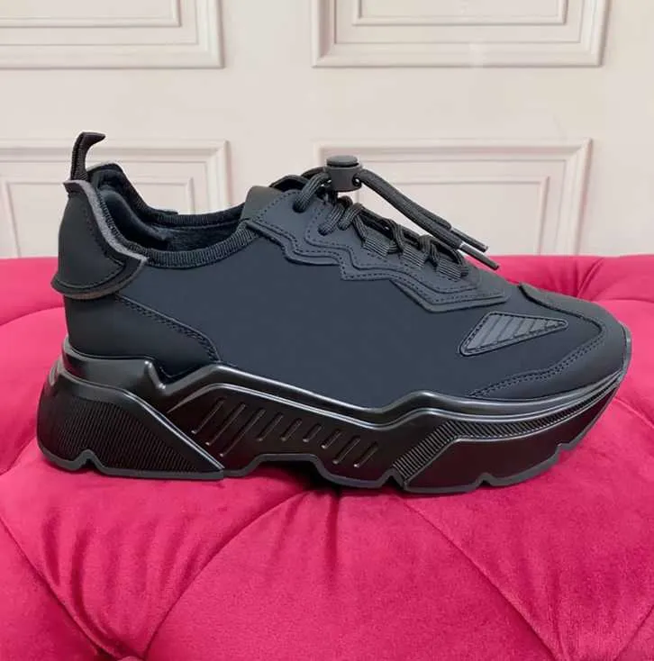 Projektant Daymaster Sneakers Platforma Buty swobodne luksusowe mężczyźni trenerzy skórzane szwy materiał Kobiety sportowy buty gumowa podeszwa z pudełkiem nr 457