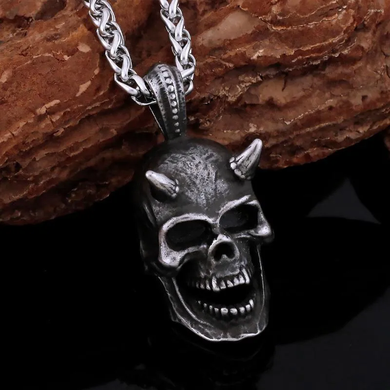 Pendant Necklaces Titanium Stainless Steel Viking Skull Necklace Odin Nordic Man's Amulet Personalized Fashion Punk Jewelry Wholesale