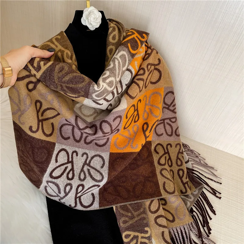 Foulards Épais Poncho D'hiver Femmes Écharpe De Luxe Floral Chaud Châle Et Wrap Cachemire Pashmina Écharpes Conception Couverture Bufanda Echarpe 230807