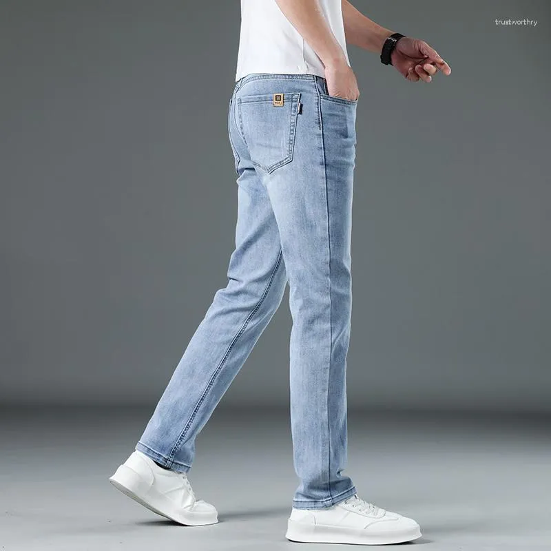 Mäns jeans 2023 Enkel casual Classic Style Men Brand Business Stretch Slim Denim Pants Light Blue Black Byxor Male Old Money