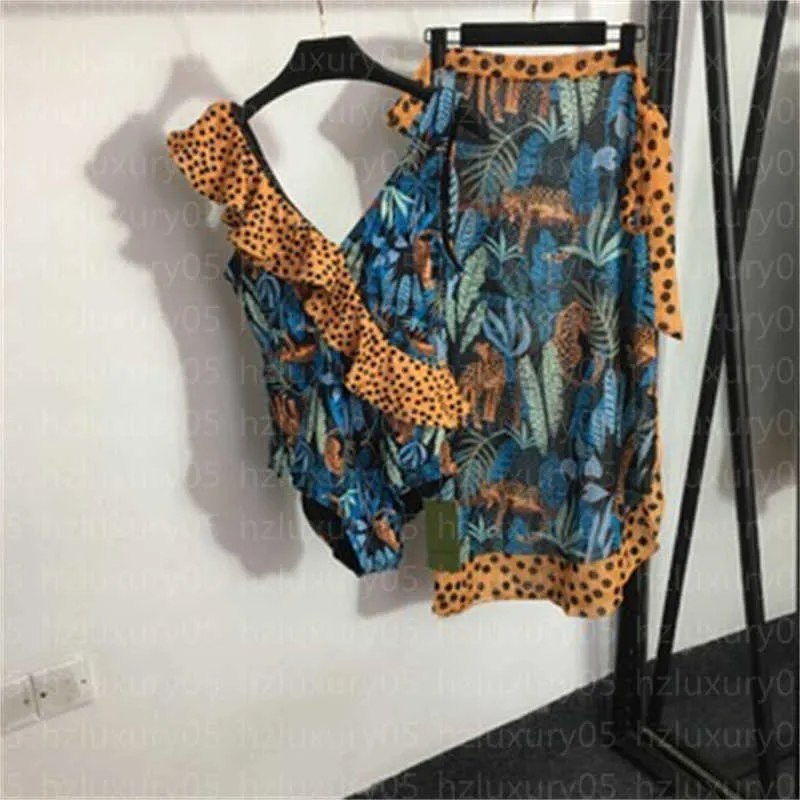 Fato de banho feminino Biquíni Designer de roupa de banho Praia Maiôs de leopardo estampado Ruffle Halter One Piece Maiô moda saia fina Designers de roupas de banho femininas