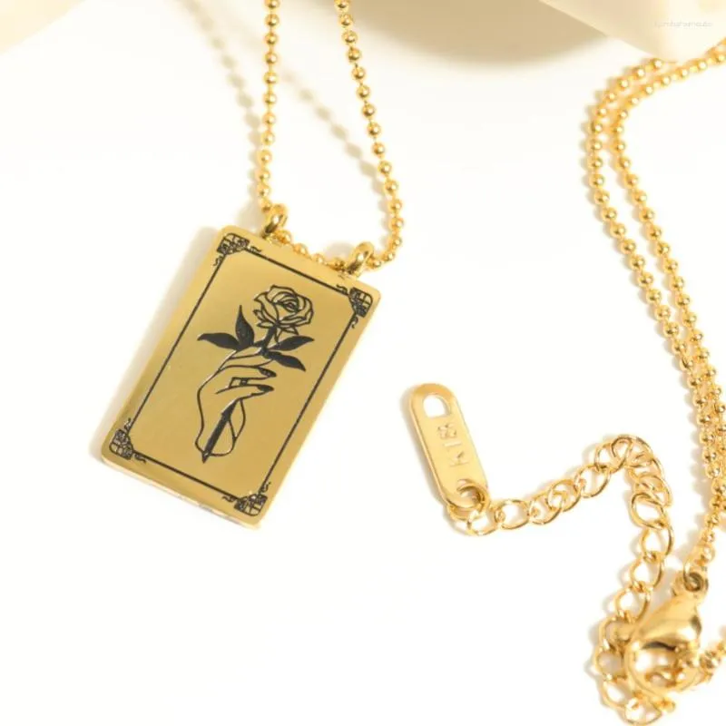 Pendant Necklaces Holding Rose Flower Rectangular Necklace Stainless Steel Plating 18K Gold Beads Chain Choker Women Jewelry Party Gift