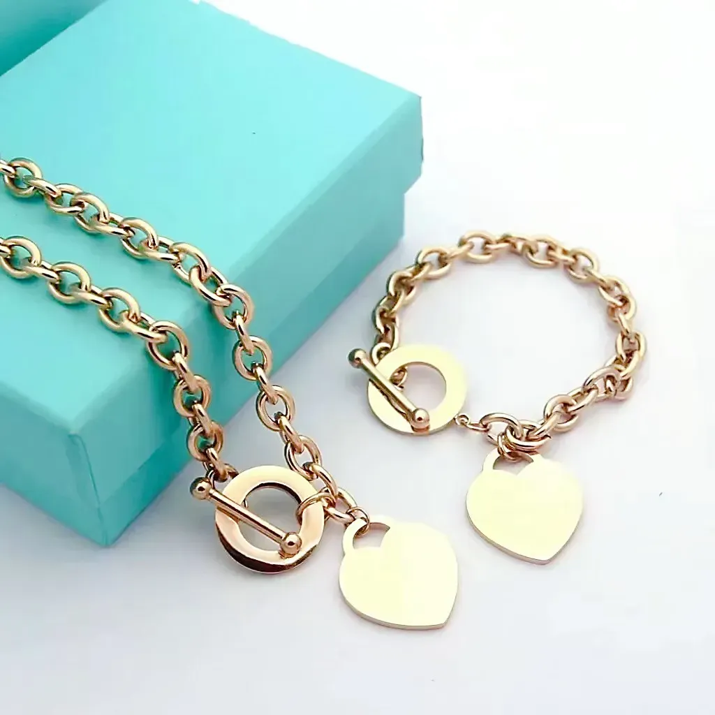 brand letter-t classic heart Necklace Bracelet 18k gold 925 silvery Designer Jewelry for women mens tennis chain Necklaces Bracelets 316L Stainless Ste T