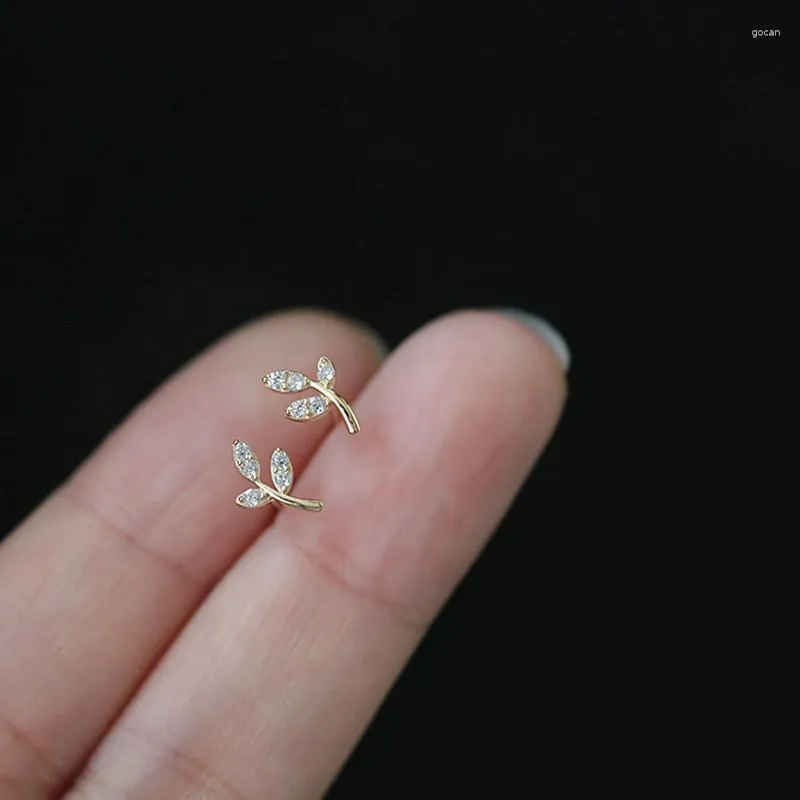 Studörhängen 925 Silver Needle Mini Leaf Flower Children's Student Classic Simple Jewelry