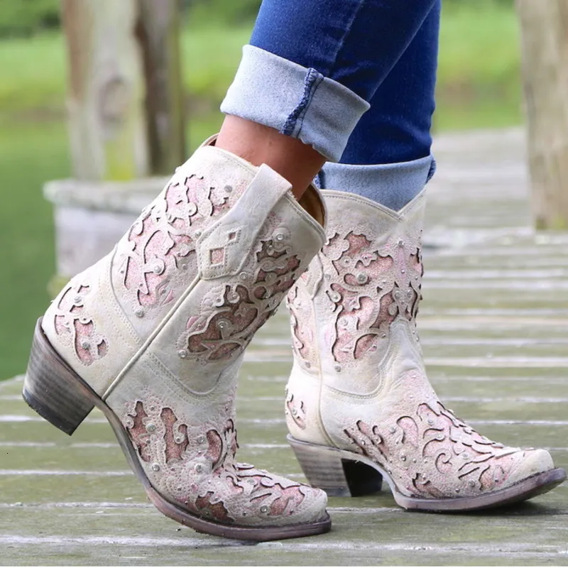 Restoring Pointed 250 Ankle Embroidered Women Cowboy Wedge Toe Chunky Heels Large Size Female Western Boots Shoes 230807 380 790