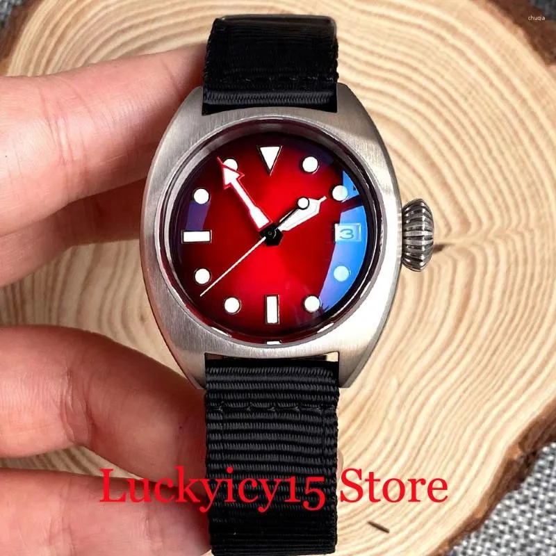 Armbanduhren Tandorio 36mm Militäruhren Rot/Grün Sunburst Zifferblatt Leuchtendes Japan NH35 Uhrwerk Auto Herrenuhr Double Dome AR Saphir