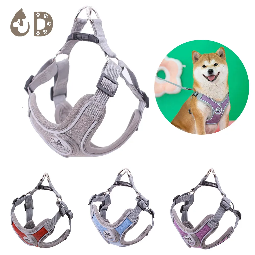 Hundklädersele Leash Set Reflective Justerbar krage Leasher Medium Små tillbehör Valpväst för fransk bulldogg 230807