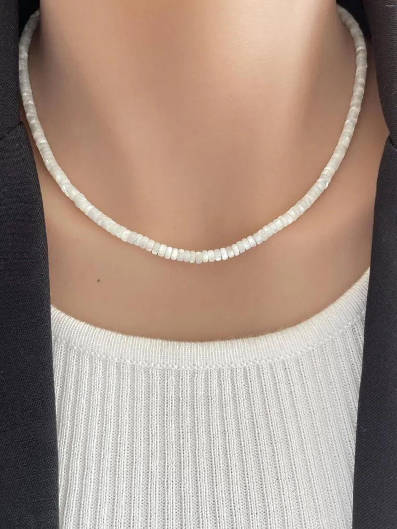 Choker Monlansher Boho Natural White Mother of Pearl Beads Halsband Kvinnor Heishi Pärlade smycken Rostfritt stål Vattentät