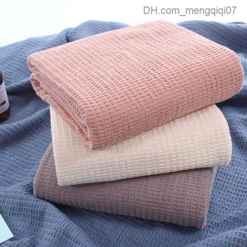 Cobertores Swaddling Cobertor Causal de Verão Xadrez Cama de Bebê Ao Ar Livre Colcha para Estudantes de Praia Z230809