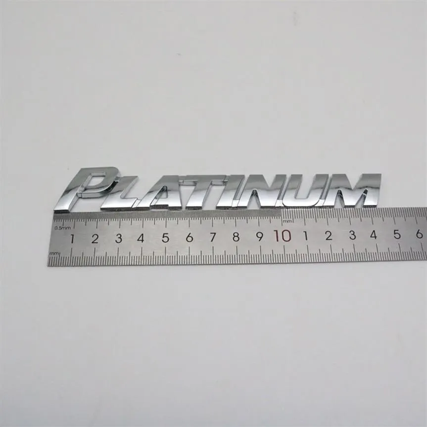 För Toyota Platinum Emblem Car Logo 3D Letter Sticker Chrome Silver Bakre bagageutrymme Auto Badge Decal192C