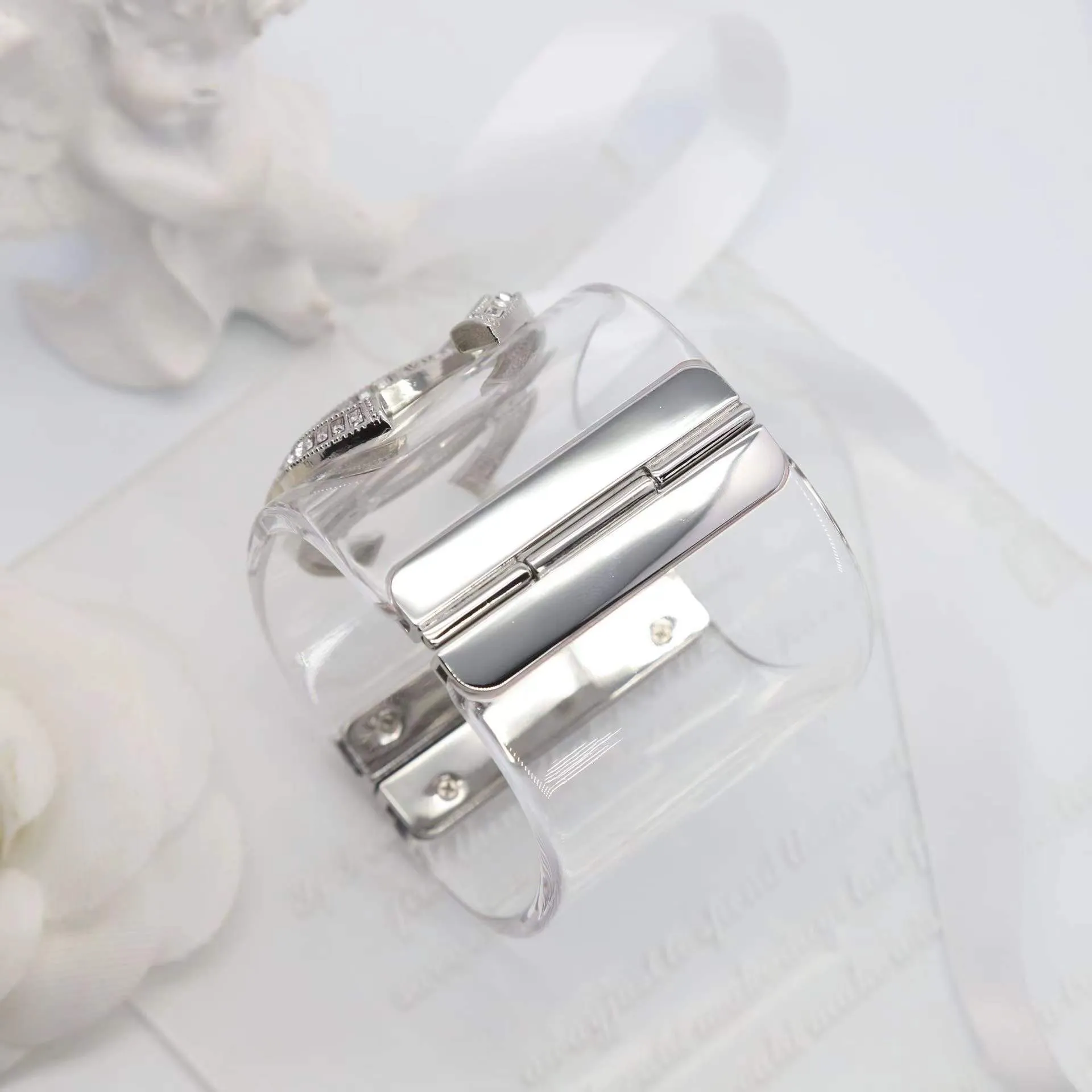 DHgate.com:Luxury Zircon Cuff Bangle Bracelet: Transparent