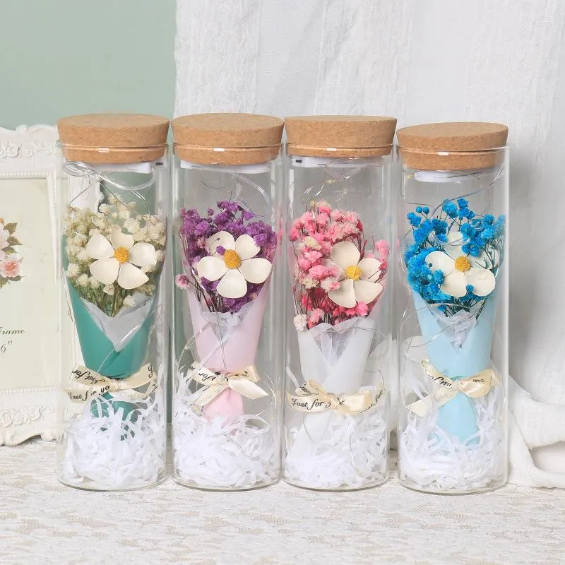 装飾的な花の結婚式の導入されたギャラクシーベビーブライスガラスボトルドライバレンタインデーギフトの光のある永遠の花
