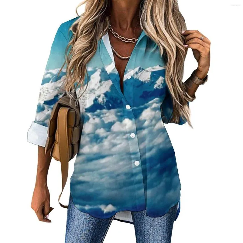 Kvinnors blusar Himalayas Mountain Casual Blus långärmad blå himmeltryck trendiga kvinnors street slitage överdimensionerad skjorta grafisk topp gåva