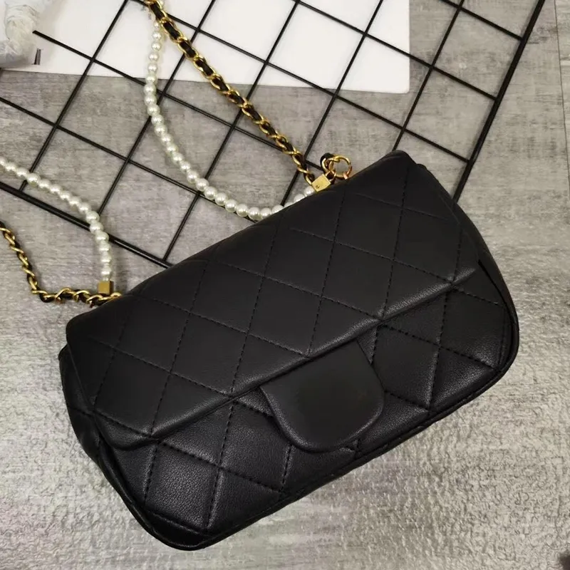 Designer shoulder purse Fashion check crossbody bag small fragrance pearl chain bag Luxury handbag network celebrity star recommended