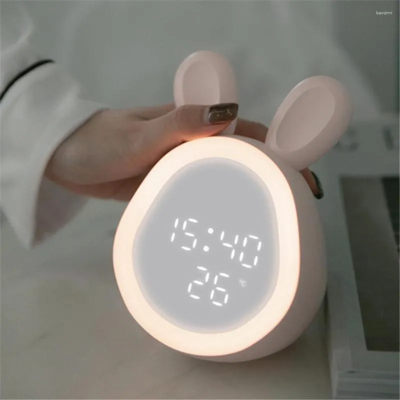 Horloges de table Réveil USB Charge Mini Smart LED Avec Veilleuse Chambre Chevet Électronique Pour Enfants