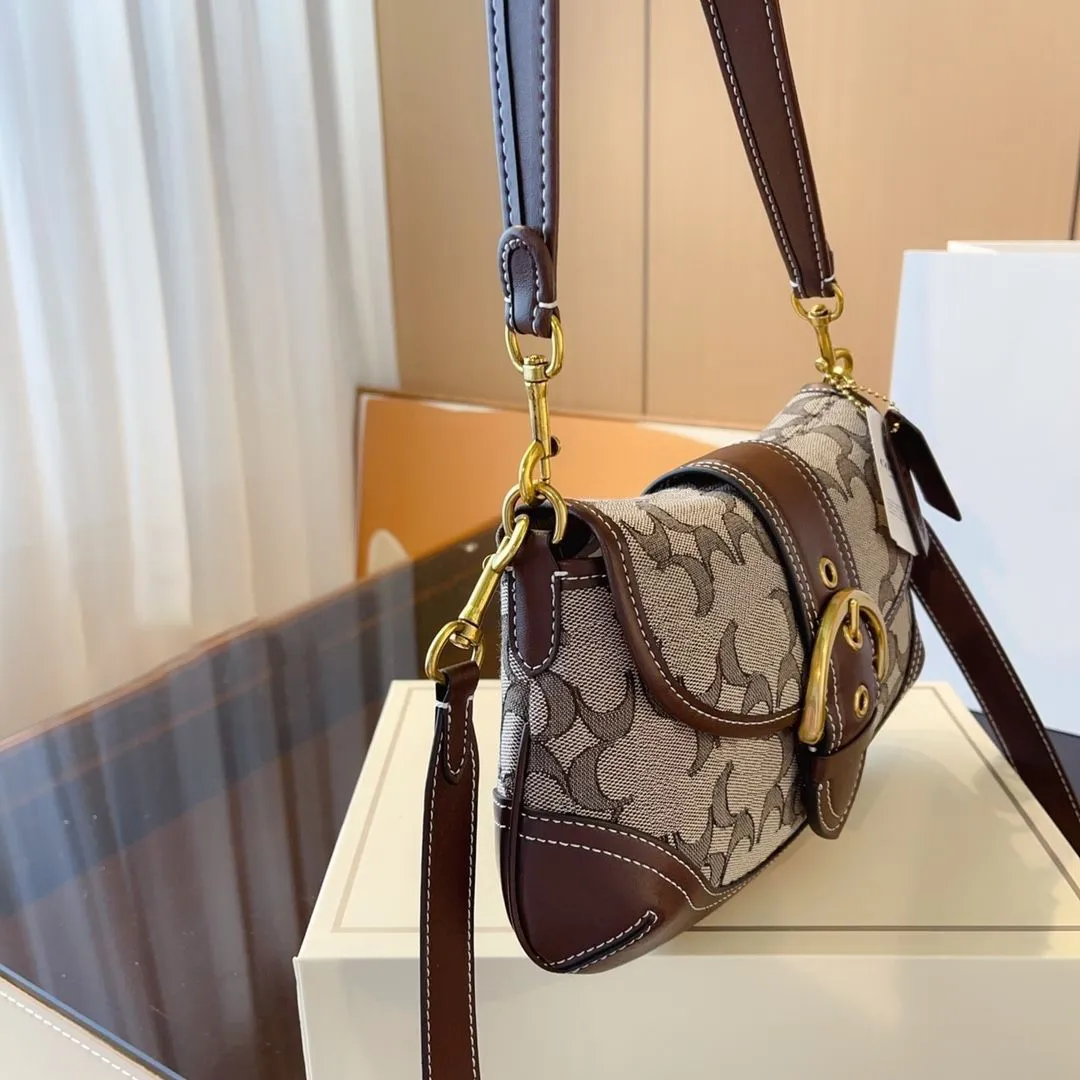 DHgate Nylon Canvas Mens Luxury Coach Soho Bag Leather Underarm Crossbody Black Fashion Tote Handbag Shoulder Bag Mirror Quality Womens Clutch Half Moon Bag Bags Luggage Accessories