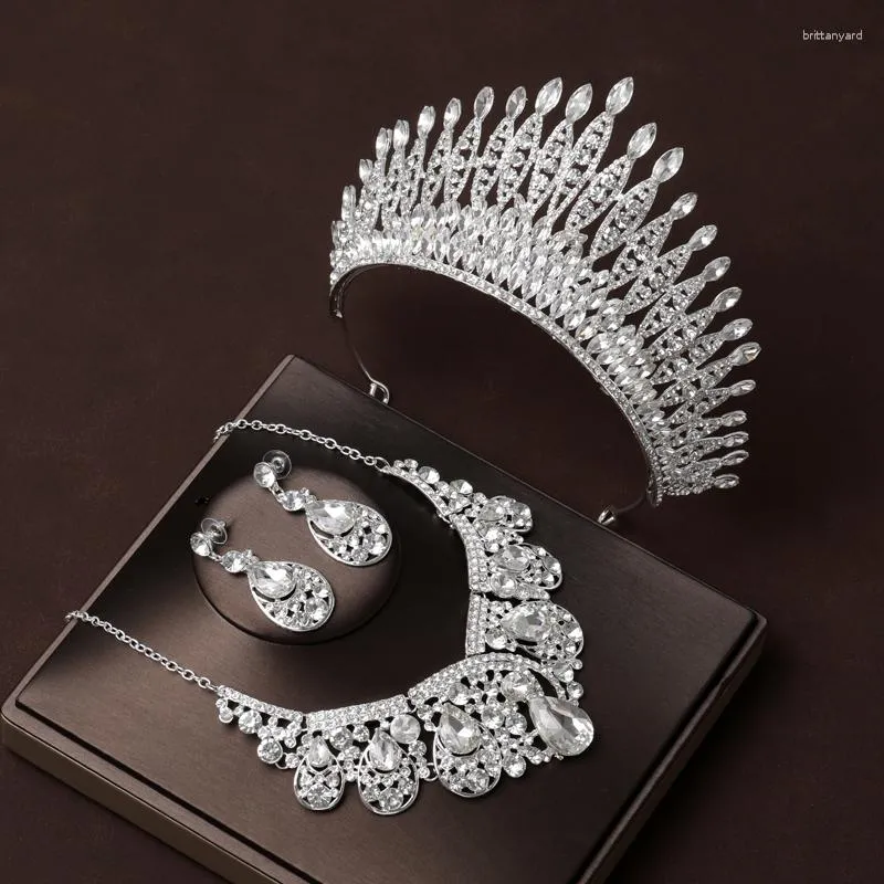 Halskette-Ohrringe-Set voller exquisiter Qualität, geheimnisvoll, bezaubernd, silberfarbene Damen-Hochzeitskrone, 4-tlg