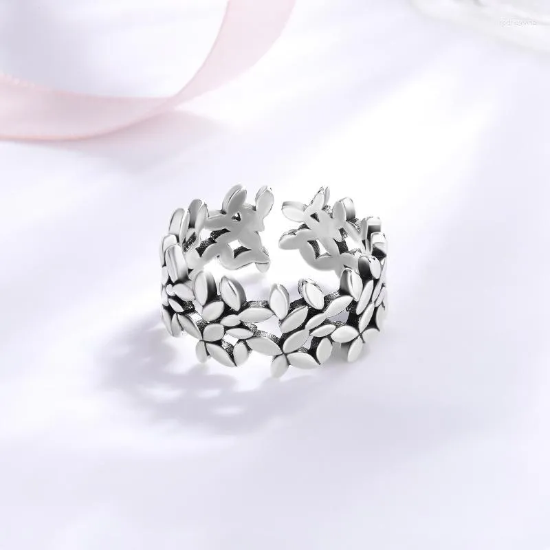 Cluster Ringe QN Silber Farbe Einfache Retro Alte Kleine Dichte Blatt Ring Weibliche Glück Olive Offene Thai Schmuck
