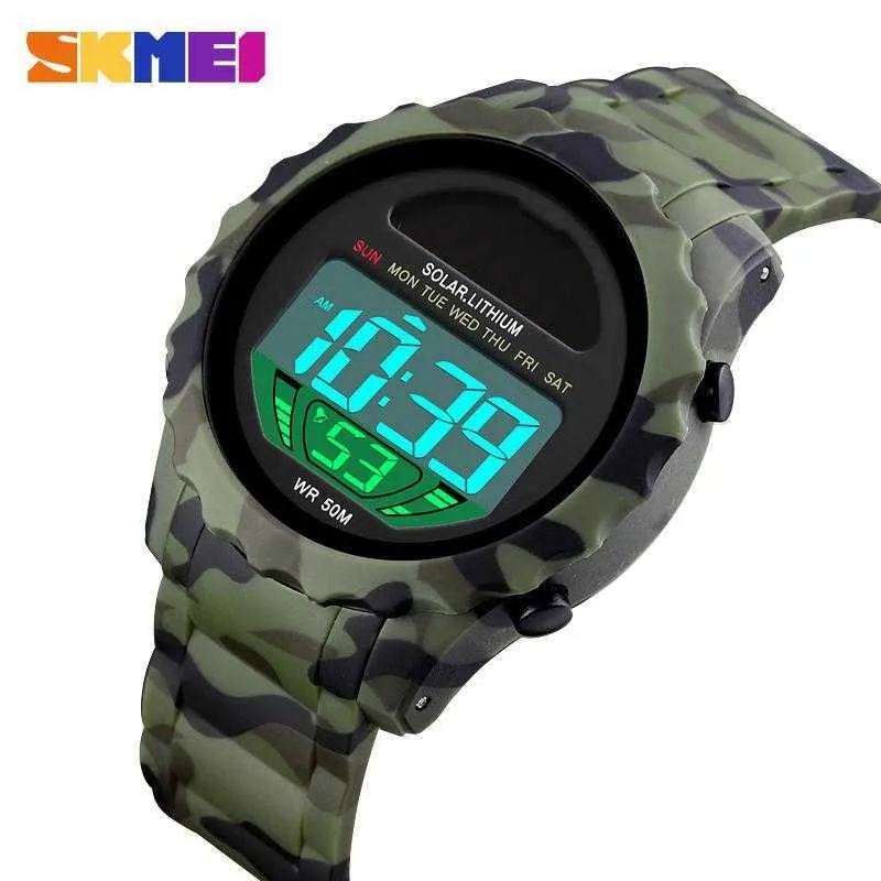 Skmei Solar Power Digital Watch Мужчины на открытом воздухе спортивные мужские часы хронограф Многофункциональные водонепроницаемые модные часы 5BAR 1585