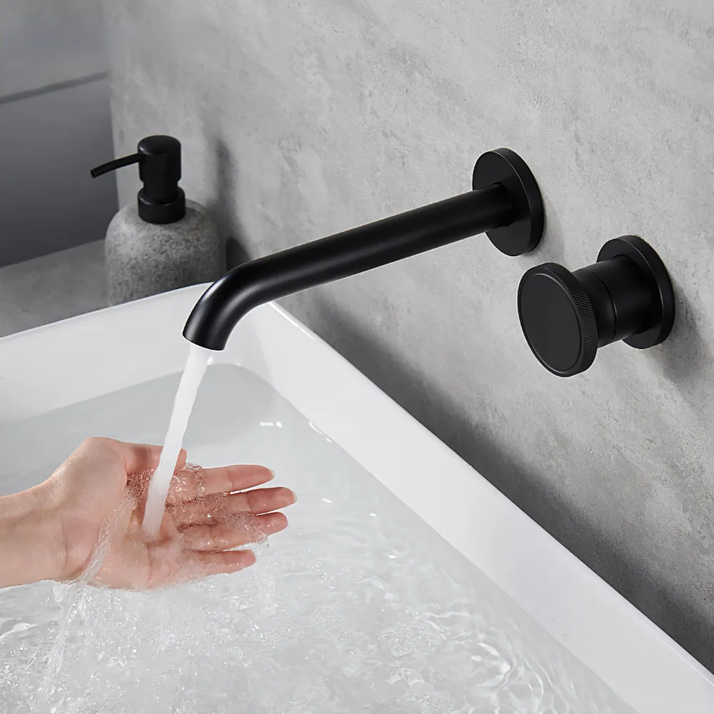 Topps Team Set Barcelona Ntipox Juego De 4 Piezas De Accesorios De Baño De Acero Inoxidable Negro Mate Que Incluye Anillo Para Toalla De Mano, Soporte Para Papel Higiénico Y 2 Ganchos