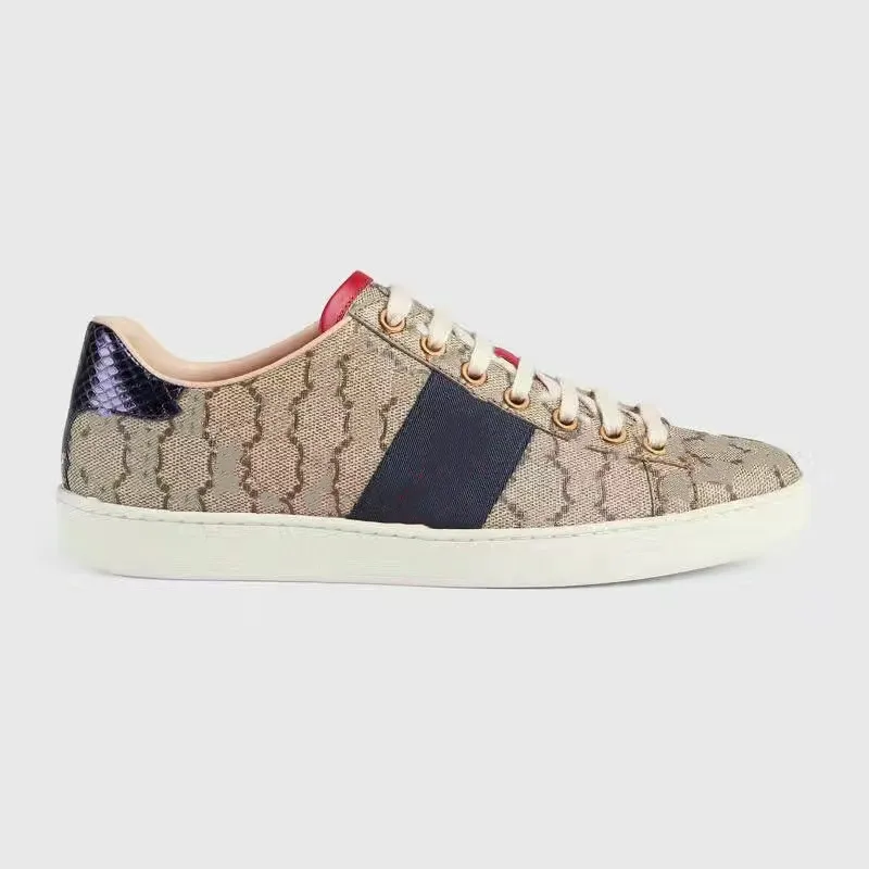 Heren Dames Casual Schoenen Italië Luxe Goud Wit Rood Streep Italië Tiger Snake Sneaker Trainers Bee Geborduurd Wandelen Sport Ace Sneakers Wandelschoeisel 05