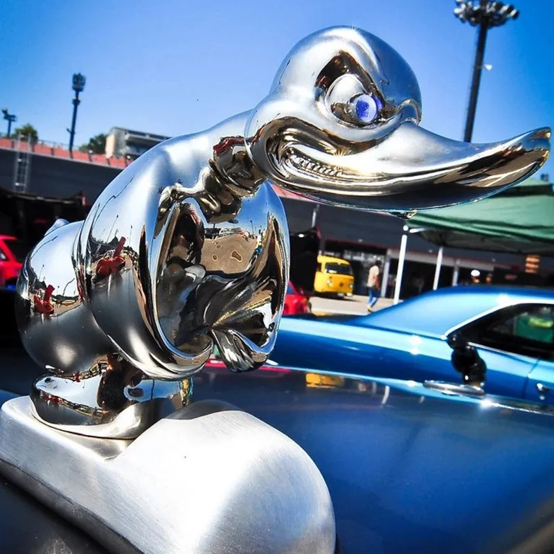 Angry Duck Car Hood Ornament Creative Alloy Figurine For Strong Decoration Curiosity Plated Albertsons Death Proof Accessory From Xue10 15.08 DHgate.Com