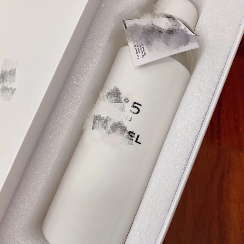 Modna butelka z wodą unisex wysoki poziom silikonowy kubek wodny przez czysty proste krystaliczne napoje napoje