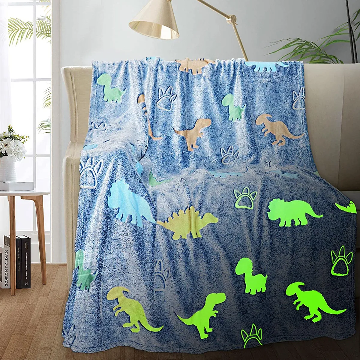 Blankets Dinosaur Unicorn Luminous Blanket Children's Birthday Bedroom Mermaid Butterfly Toy Soft Comfortable Magic Gift 230809