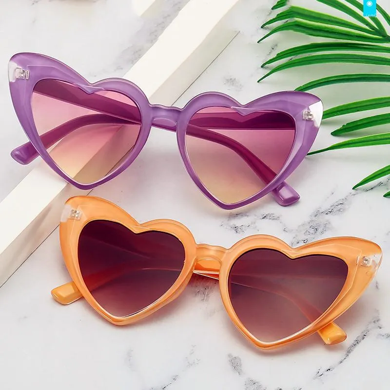 Солнцезащитные очки HKNA 2023 Heart Vintage Women Party Eyewear Женщины/мужчины дизайнерские очки Retro Gafas de Sol Mujer UV400