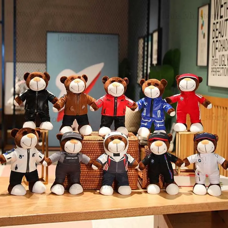 テディベア bmwぬいぐるみ shoeiヘルメット 大量のオートバイ