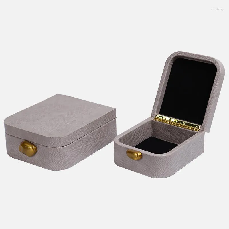 Jewelry Pouches Leather Box Storage For Women Ring Necklace Luxury Boxes Organizer Bracelet Earrings Display Stand Accessories