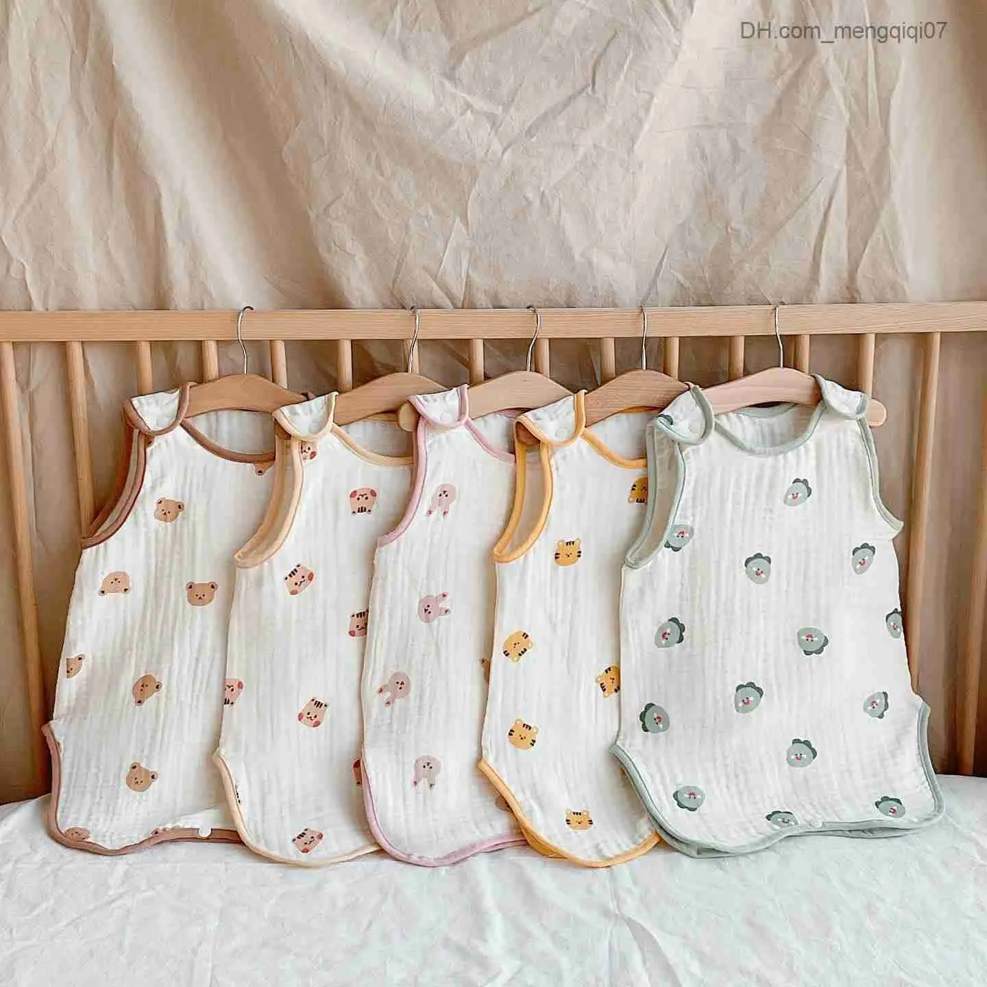 Pyjamas baby sovsäck ärmlös tank topp nyfödda barn anti kick quilt dubbel lager bomullsgarn nyfödd tecknad björn andas förpackning z230810