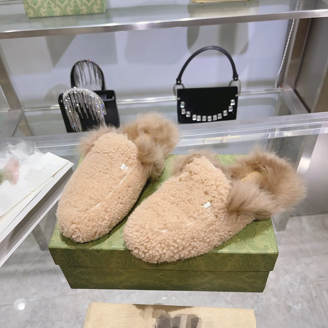 Fuzzy hotsell loafers womens