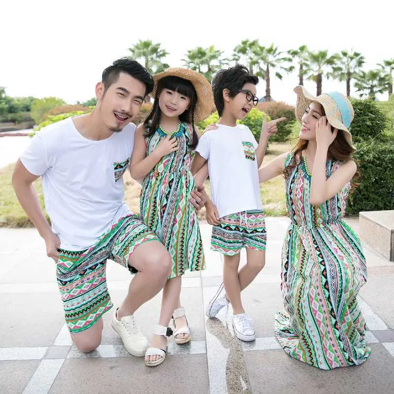 Family Matching Outfits Family Matching Outfits Summer Mom Daughter Vacation Beach Long Dress Father Son T-shirt Shorts Couple Lovers Clothing