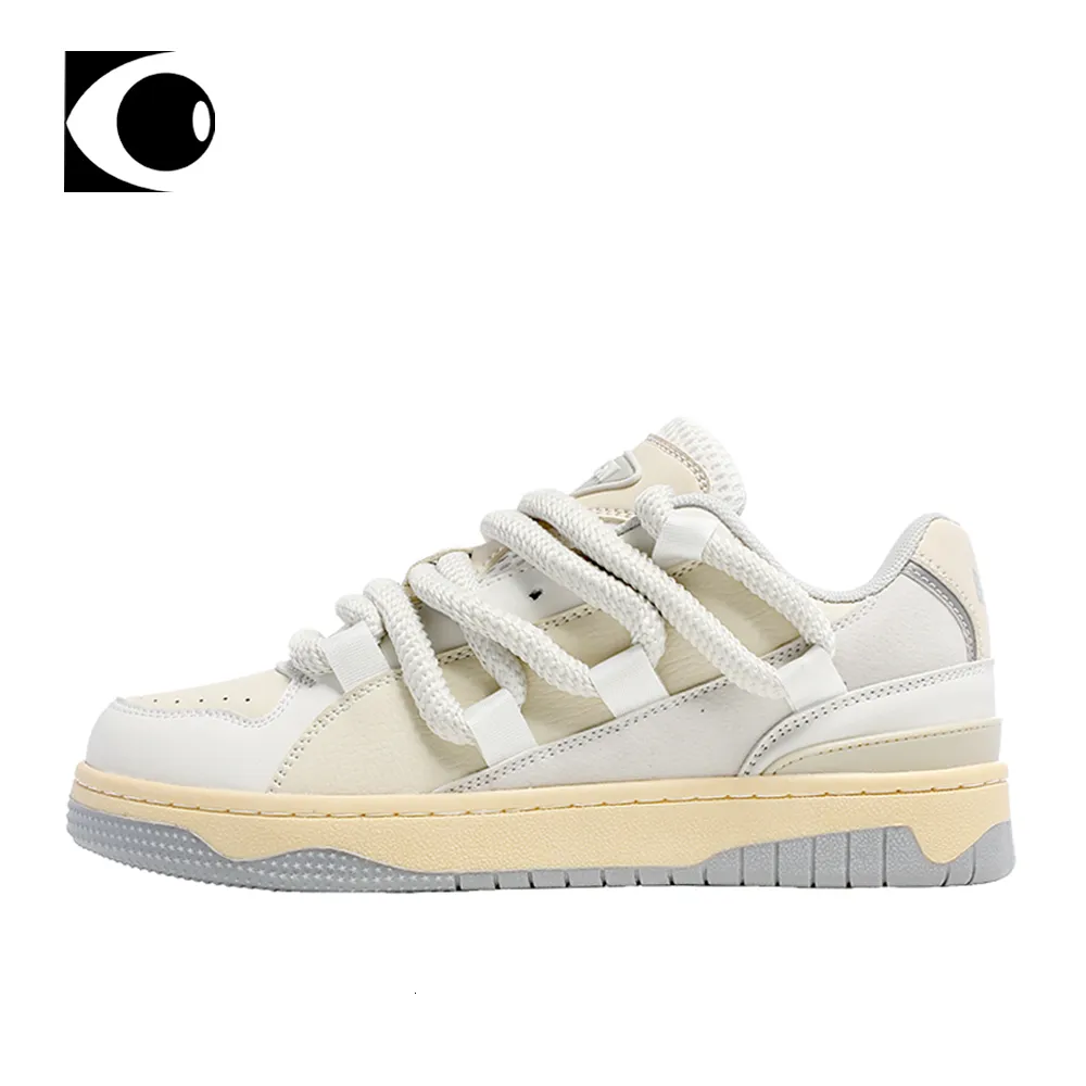 Breathable Beige Sneakers With Thick Shoelaces For Men And Women