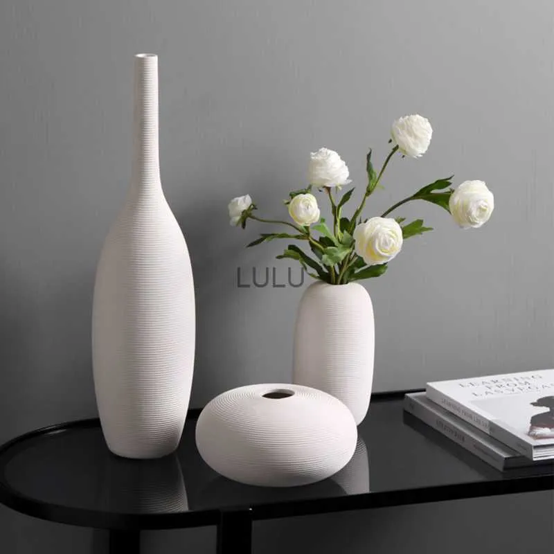 White Art Ceramic Flower Vase decoration home decor accessories for living room Nordic Classic Dining Room Porcelain tall Vases HKD230810