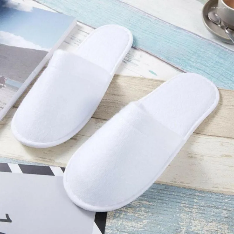 مجموعة ملحقات الاستحمام من النوع الذي يمكن التخلص منه EL Slippers سهلة حمل Guest Home White Movie Daily Kit Leisure أماكن خفيفة الوزن