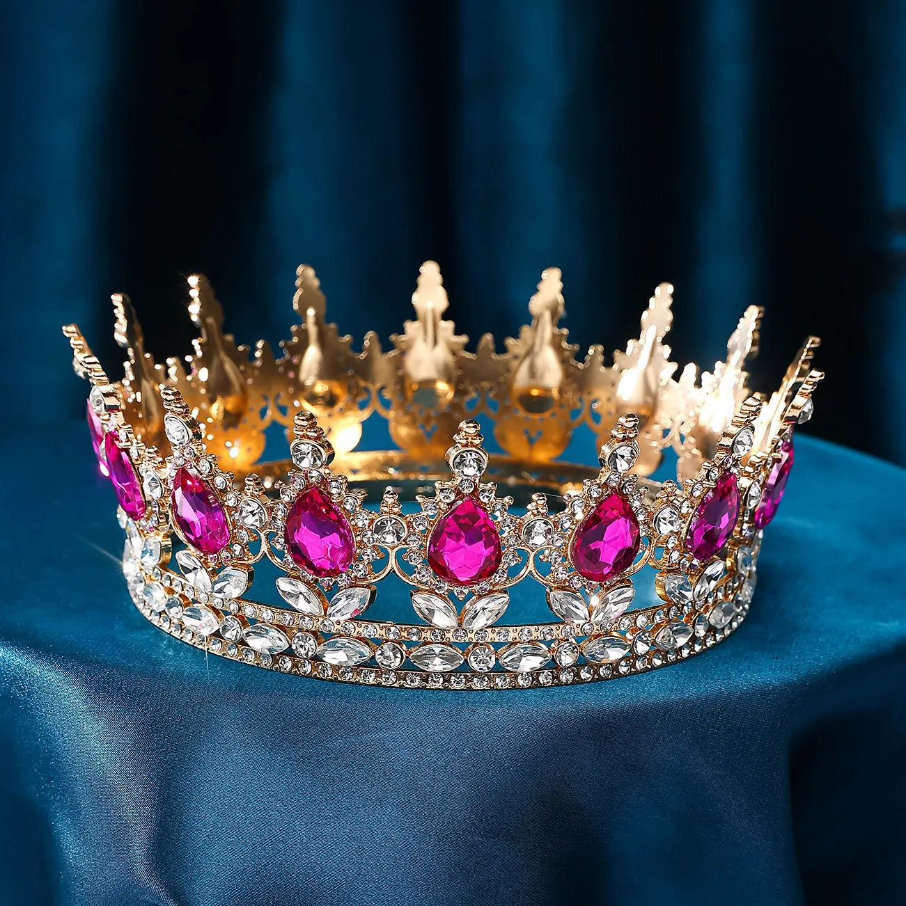 Decorazione a corona in metallo con strass glitterati, puntale per albero di Natale da 10,5 pollici, centrotavola per feste - Italia