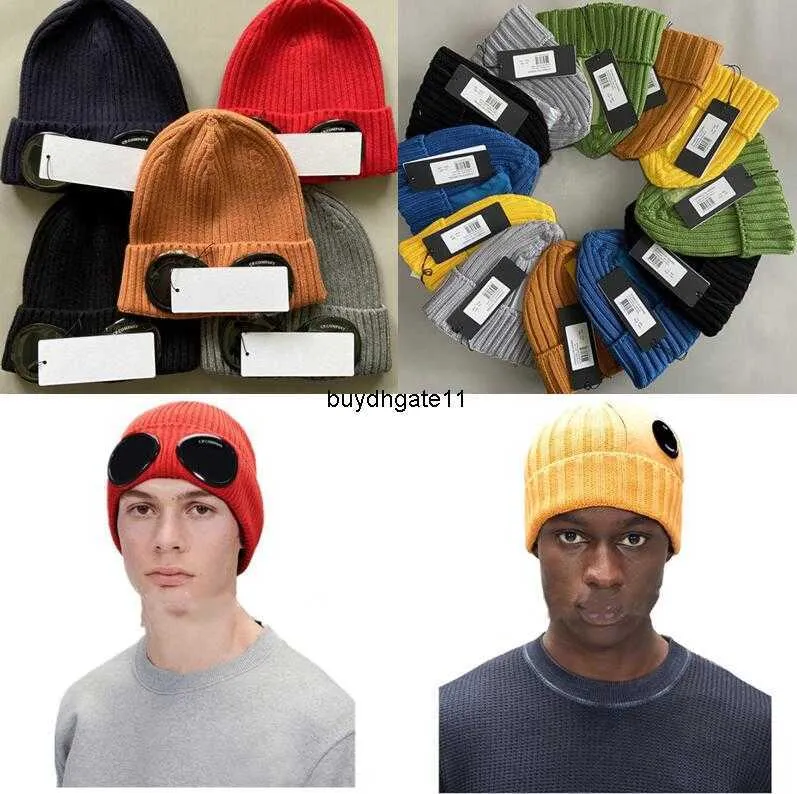 7C78 Beanie/Skull Caps 14 Color Designer Autumn Windbreak Beanies Två linsglasögon Goggles Hat CP Män Stickade Hattar Face Mask Skull Caps Outdoor Casual Sports