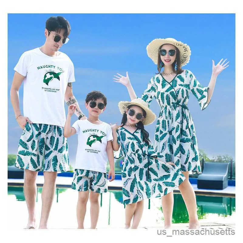 Family Matching Outfits Family Matching Outfits Summer Beach Mother Daughter Floral Dress Dad Son Cotton T-shirt Shorts Holiday Couple Outfit R230810