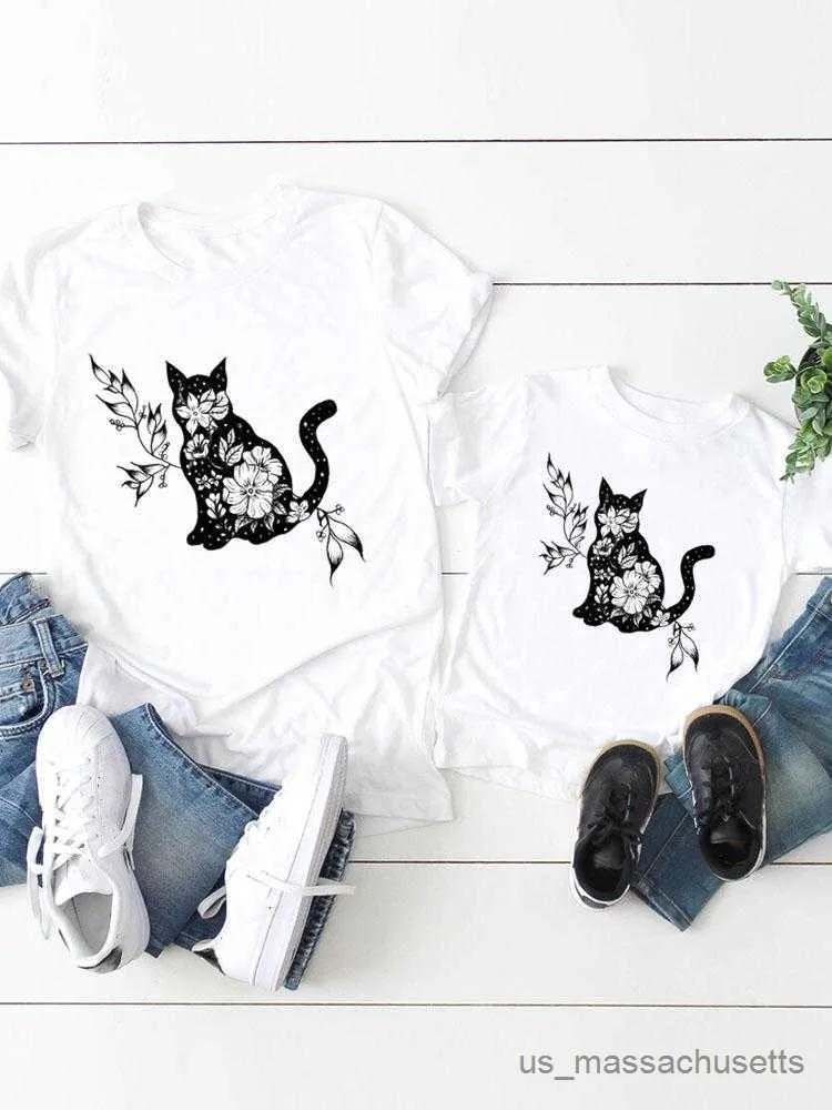 Familj matchande kläder grafisk t-shirt tee katt djur vackra kvinnor barn barn kläd pojke flicka sommar mamma mamma kläder familj matchande kläder r230810