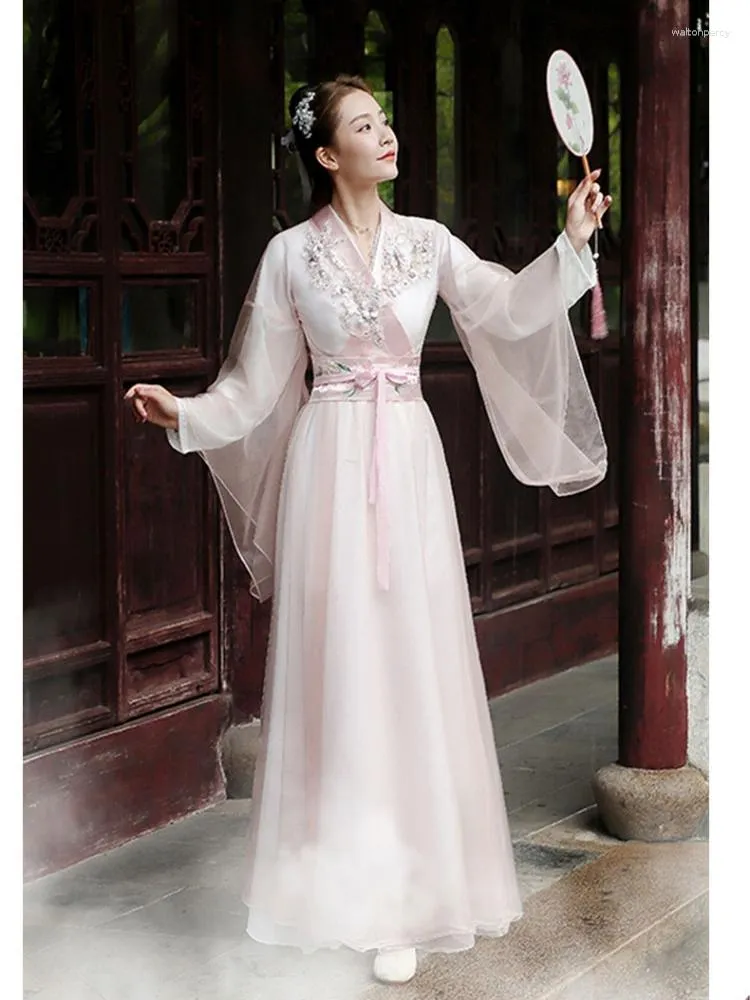 Vêtements de scène robe de danse Hanfu rouge femmes danse classique Style chinois Costume ancien Performance de fée