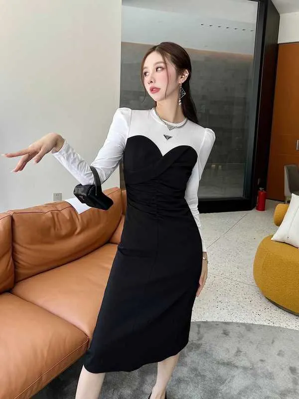 Modern 2025 classic dresses