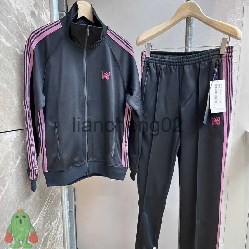 Parcours masculin Awge Needles Track Suit 1 1 Pantalon papillon brodé de haute qualité Femme Femmes Aigneles Jacket Pantalon Awge Pantmand J230810