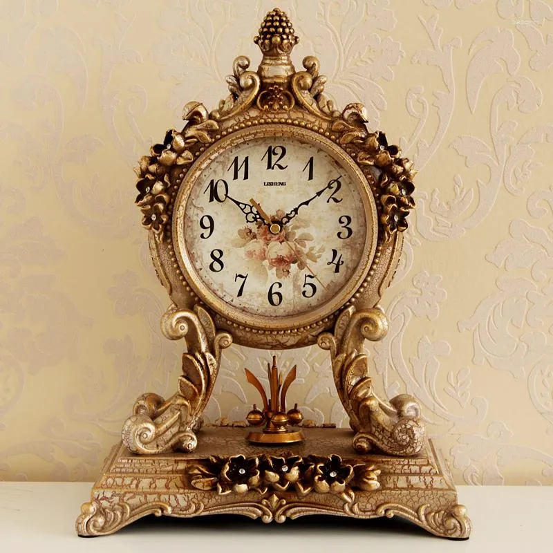 Настольные часы на рабочем столе гостиная скандинавская ретро -ретро современное творческое прикроватное роскошное эв.