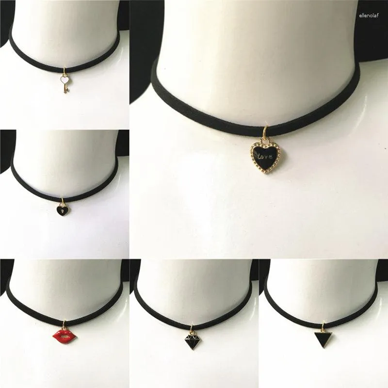 Łańcuchy Punk Choker Naszyjnik Vintage Triangle Star Key Love Wiselant for Women Girl