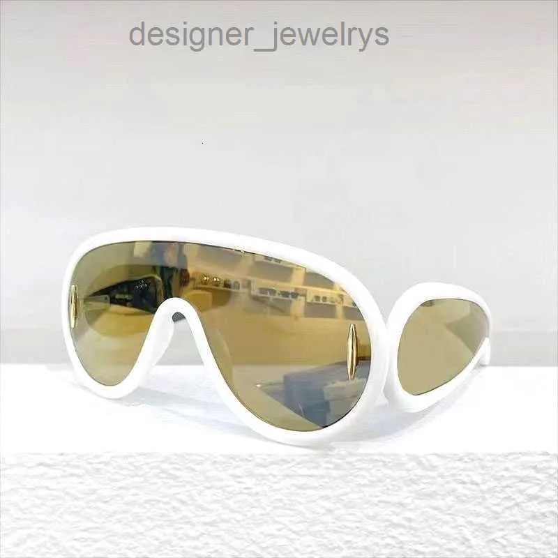 Tasarımcı Güneş Gözlüğü Lüks Güneş Gözlüğü Yeni Moda Pilot Gözlük Erkek ve Kadınlar LW40108i Stil UV400 Ağ Kırmızı Aynı Gözlük Kılıf