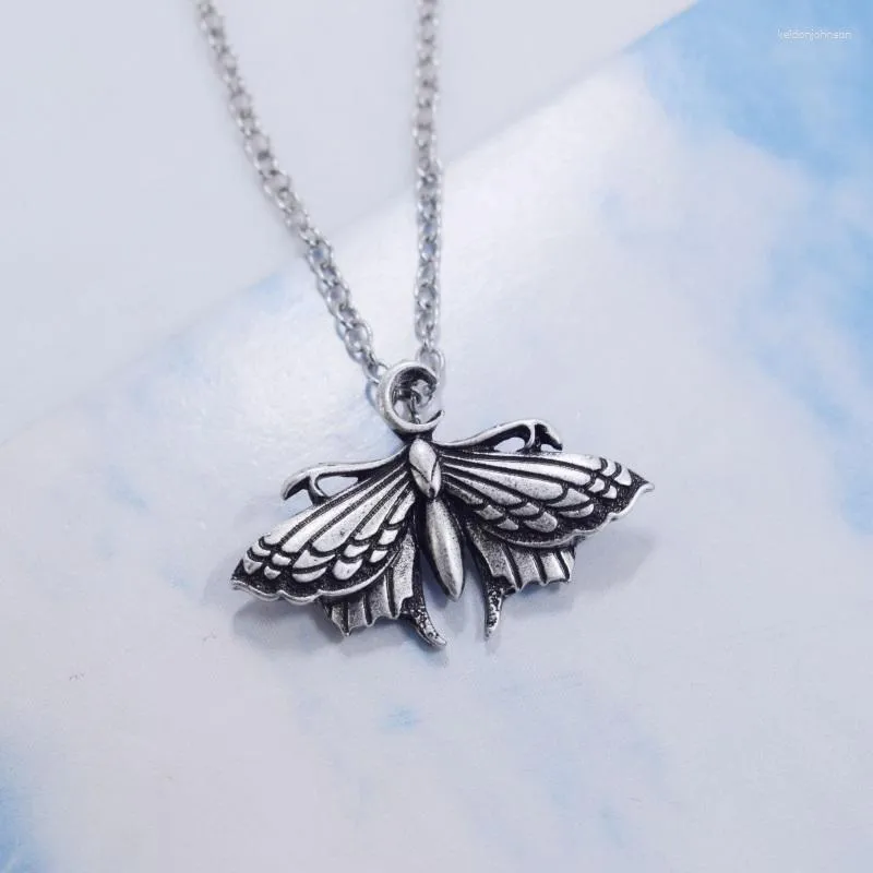 Pendant Necklaces 12pcs Magic Wiccan Moon Butterfly Necklace Mysterious Witchcraft Jewelry For Women