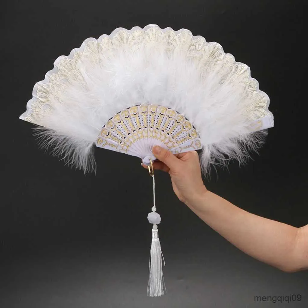 Chinese Style Products Lolita Feather Folding Fan Japanese Girl Gothic Court Dance Hand Fan with Pendant Gift Wedding Party Decoration R230810